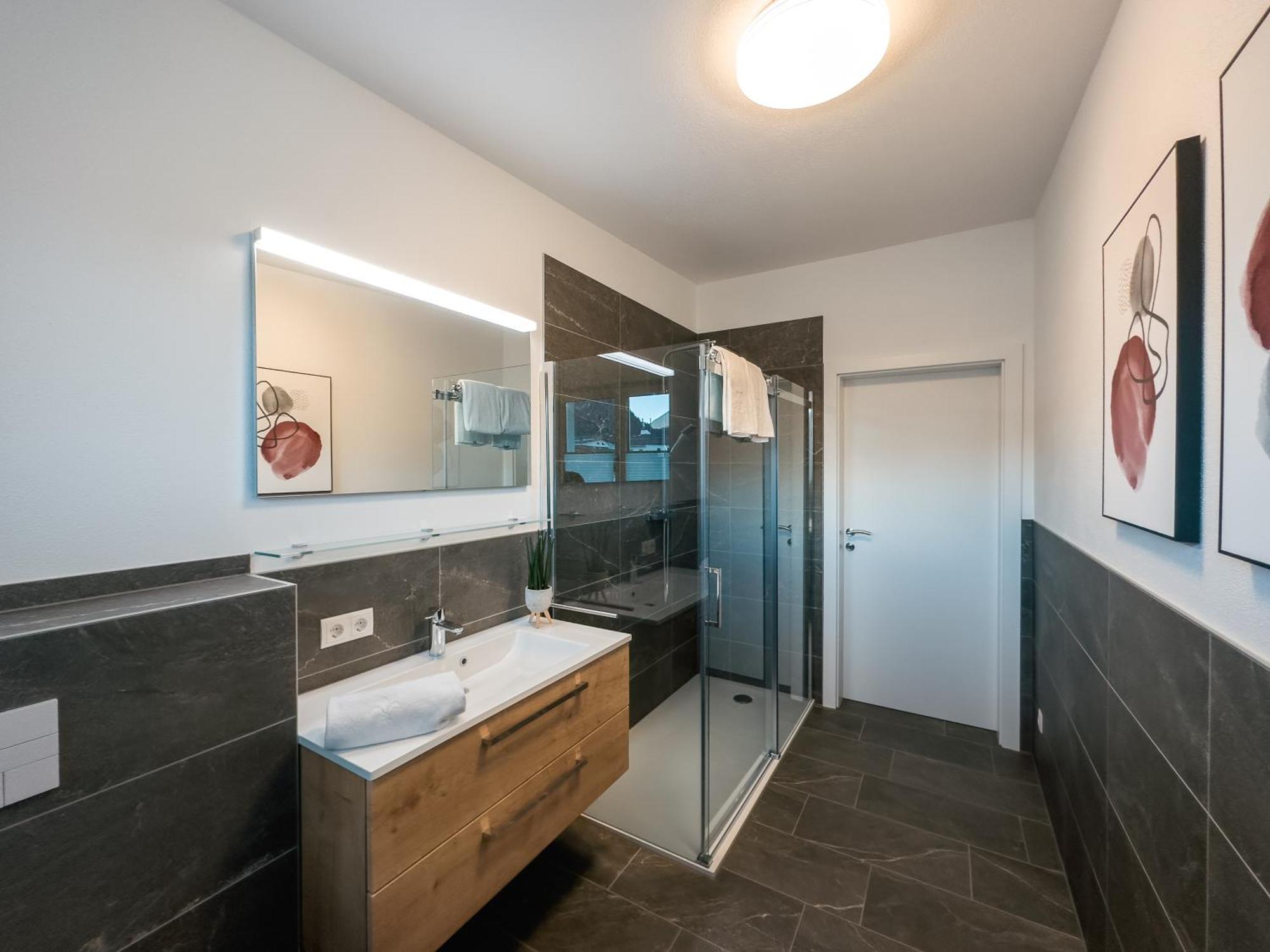 Alpenluxus Presents - Marias Zillertalblick With Roof Terrace, 3 Bedrooms & Parking Space Schlitters Extérieur photo