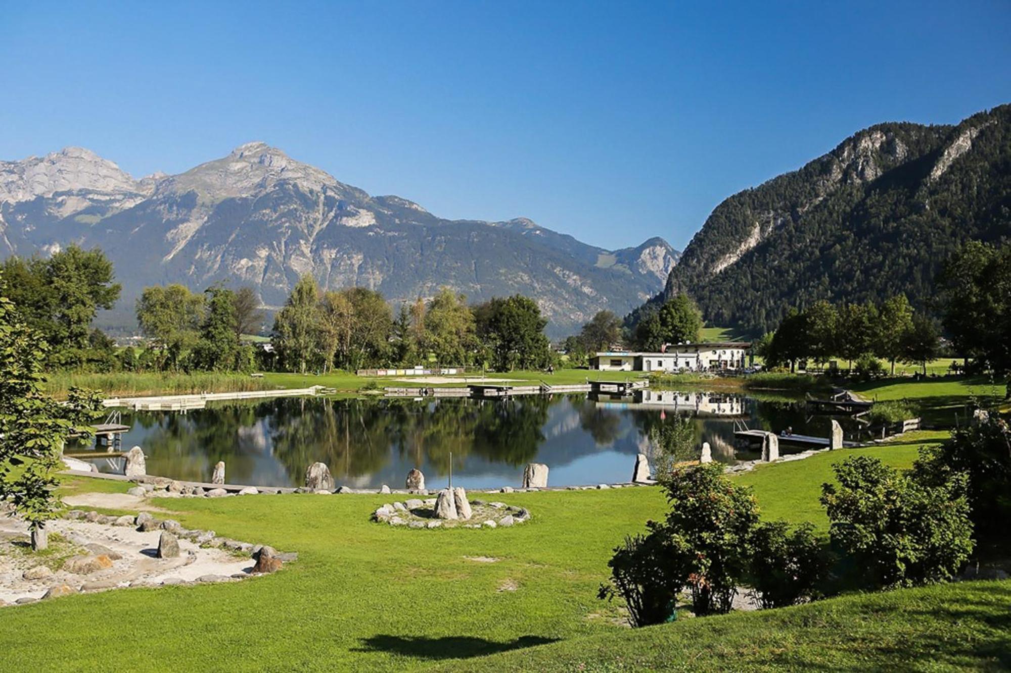 Alpenluxus Presents - Marias Zillertalblick With Roof Terrace, 3 Bedrooms & Parking Space Schlitters Extérieur photo